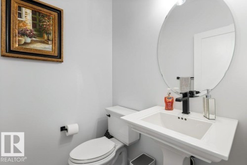 26 Red Crest Way, St. Albert, AB - Indoor Photo Showing Bathroom