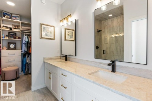 26 Red Crest Way, St. Albert, AB - Indoor Photo Showing Bathroom