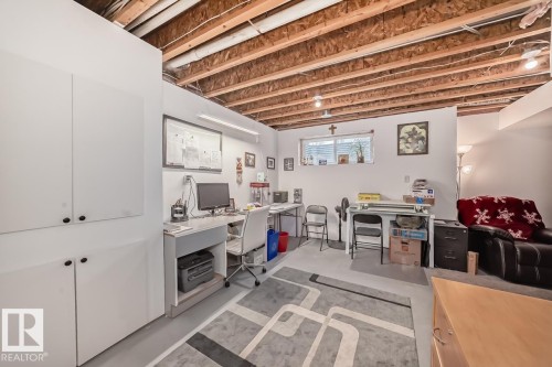 2 Hartwick Loop, Spruce Grove, AB - Indoor Photo Showing Other Room