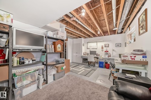 2 Hartwick Loop, Spruce Grove, AB - Indoor