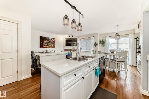 2 Hartwick Loop, Spruce Grove, AB - Indoor Photo Showing Kitchen With Double Sink