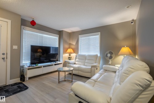 57 415 Clareview Road, Edmonton, AB - Indoor Photo Showing Living Room