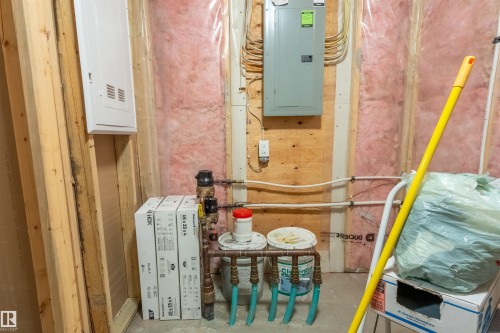 57 415 Clareview Road, Edmonton, AB - Indoor Photo Showing Other Room