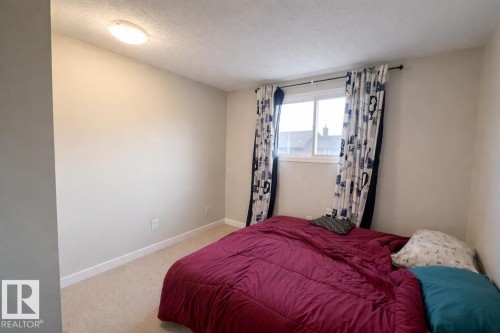 18607 66 Avenue Nw, Edmonton, AB - Indoor Photo Showing Bedroom