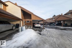 18607 66 Avenue NW  Edmonton, AB T5T 2M3