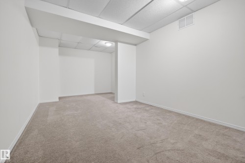 E 16315 89 Avenue, Edmonton, AB - Indoor Photo Showing Other Room