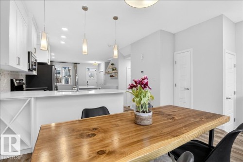 535 Paterson Way, Edmonton, AB - Indoor