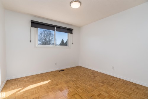 123 Westridge Road, Edmonton, AB - Indoor Photo Showing Other Room