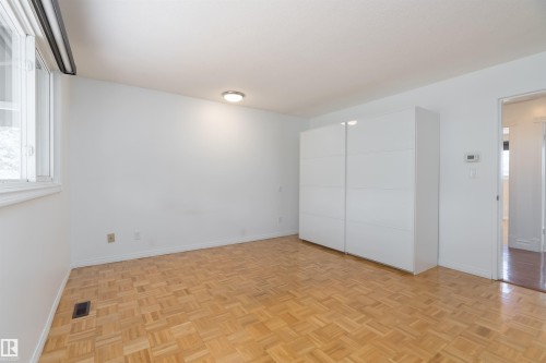 123 Westridge Road, Edmonton, AB - Indoor Photo Showing Other Room