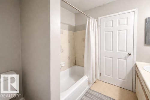 308 10136 160 Street Nw, Edmonton, AB - Indoor Photo Showing Bathroom