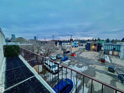 18 10616 123 Street, Edmonton, AB - Outdoor With View