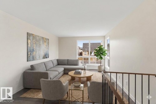 4636 37A Avenue, Edmonton, AB - Indoor Photo Showing Living Room