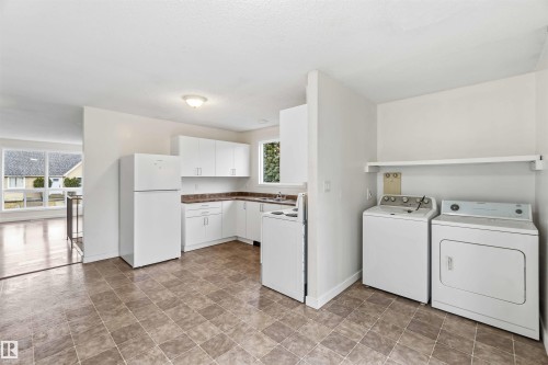4636 37A Avenue, Edmonton, AB - Indoor Photo Showing Laundry Room