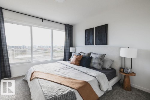 2624 Alces Way, Edmonton, AB - Indoor Photo Showing Bedroom