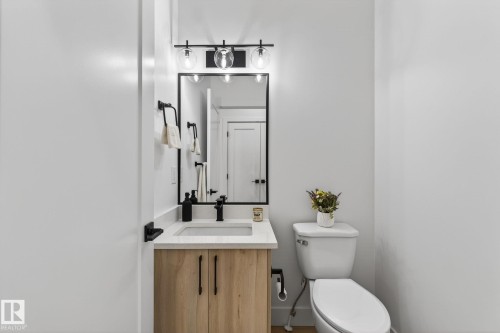 127 Hilton Cove, Spruce Grove, AB - Indoor Photo Showing Bathroom