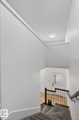 127 Hilton Cove, Spruce Grove, AB - Indoor Photo Showing Other Room