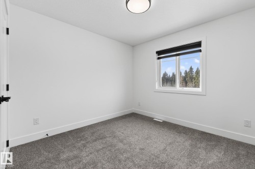 127 Hilton Cove, Spruce Grove, AB - Indoor Photo Showing Other Room