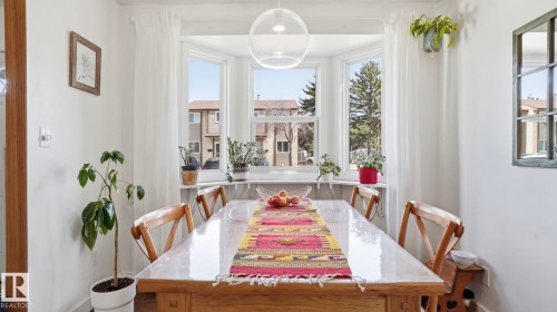 36 10453 20 Avenue, Edmonton, AB - Indoor Photo Showing Dining Room
