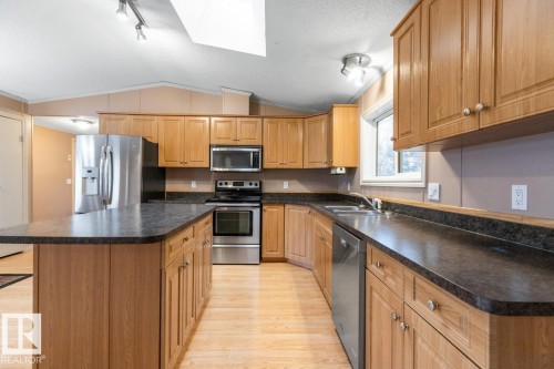 42 Rim Road, Edmonton, AB - Indoor Photo Showing Kitchen With Double Sink