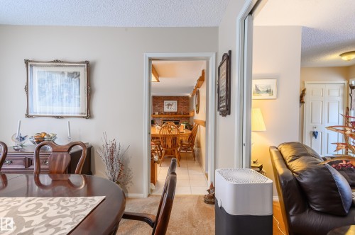 45 Wimbleton Crescent, St. Albert, AB - Indoor Photo Showing Dining Room