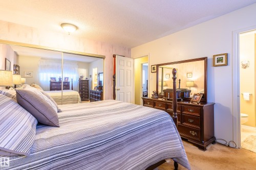 45 Wimbleton Crescent, St. Albert, AB - Indoor Photo Showing Bedroom