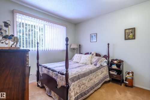 45 Wimbleton Crescent, St. Albert, AB - Indoor Photo Showing Bedroom