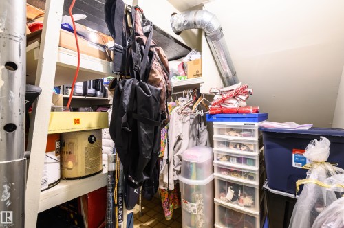 45 Wimbleton Crescent, St. Albert, AB - Indoor With Storage