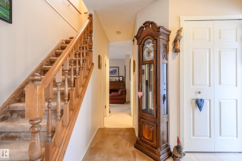 45 Wimbleton Crescent, St. Albert, AB - Indoor Photo Showing Other Room