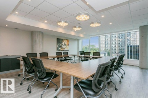 904 14105 West Block Drive, Edmonton, AB - Indoor Photo Showing Office