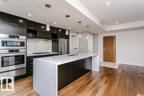 904 14105 West Block Drive, Edmonton, AB - Indoor Photo Showing Kitchen With Upgraded Kitchen