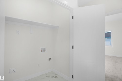 6807 169 Avenue, Edmonton, AB - Indoor Photo Showing Other Room