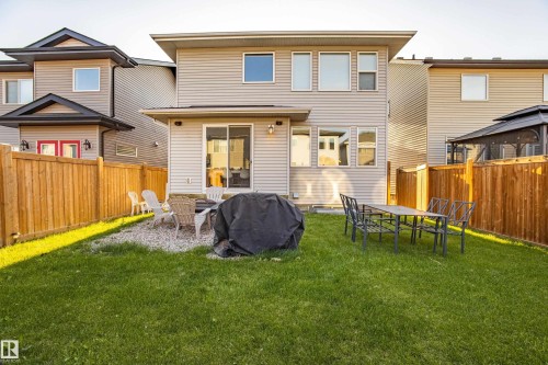 9815 225 Street, Edmonton, AB - Outdoor