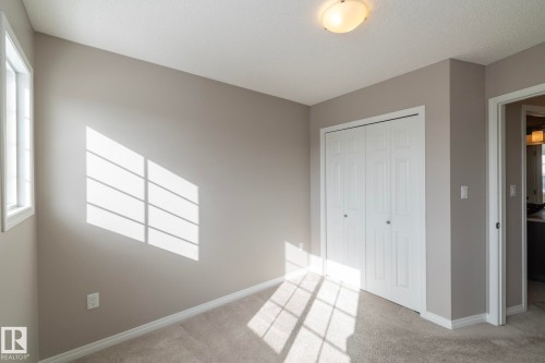 6938 23 Avenue, Edmonton, AB - Indoor