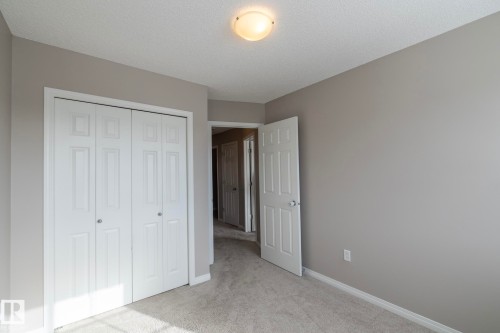 6938 23 Avenue, Edmonton, AB - Indoor