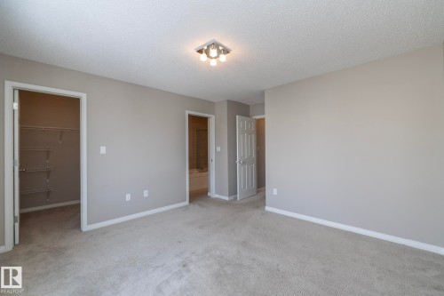 6938 23 Avenue, Edmonton, AB - Indoor Photo Showing Other Room