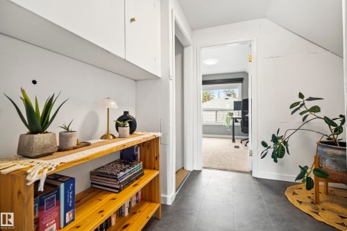 13519 110 A Avenue, Edmonton, AB - Indoor