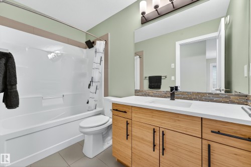 38 Eternity Crescent, St. Albert, AB - Indoor Photo Showing Bathroom