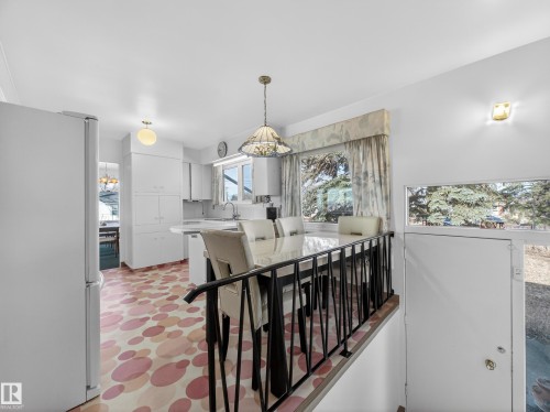 3642 Ada Boulevard, Edmonton, AB - Indoor Photo Showing Other Room