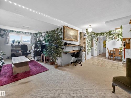 3642 Ada Boulevard, Edmonton, AB - Indoor