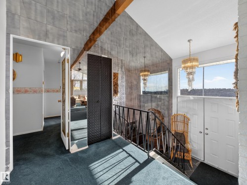 3642 Ada Boulevard, Edmonton, AB - Indoor Photo Showing Other Room