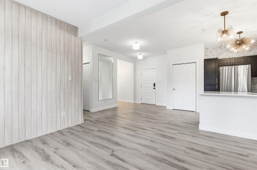 105 304 Ambleside Link Link, Edmonton, AB - Indoor