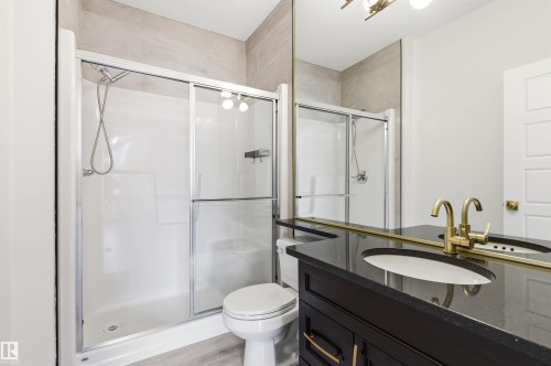 105 304 Ambleside Link Link, Edmonton, AB - Indoor Photo Showing Bathroom