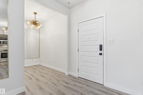 105 304 Ambleside Link Link, Edmonton, AB - Indoor Photo Showing Other Room