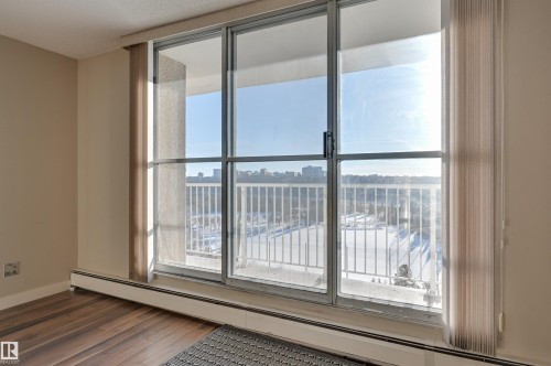 406 12141 Jasper Avenue, Edmonton, AB - Indoor Photo Showing Other Room