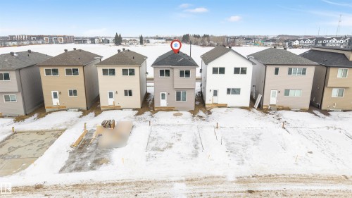 1027 Aster Boulevard, Edmonton, AB - Outdoor With Facade