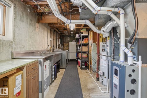 4111 121 Street, Edmonton, AB - Indoor