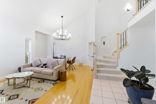 1324 116 Street, Edmonton, AB - Indoor Photo Showing Living Room