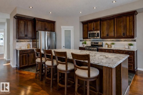 11122 52 Street, Edmonton, AB - Indoor Photo Showing Kitchen