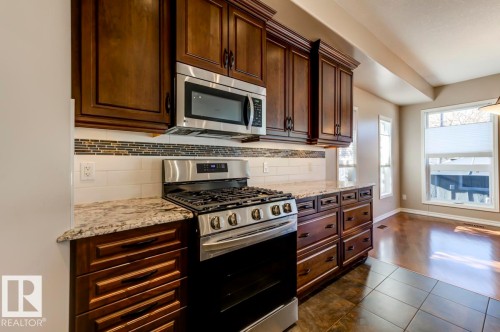 11122 52 Street, Edmonton, AB - Indoor Photo Showing Kitchen