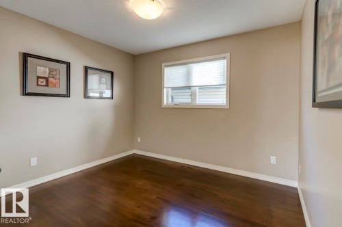 11122 52 Street, Edmonton, AB - Indoor Photo Showing Other Room